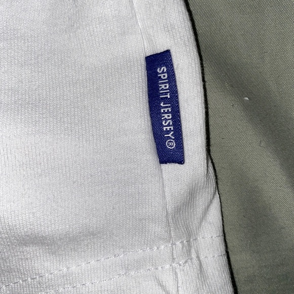 NWT Disney Parks 2022 Epcot 40th Anniversary Retro Rainbow Spirit Jersey Size M - Picture 10 of 12